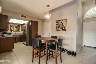 Photo #2: 6387813 Listing 