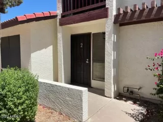 Photo #2: 6387989 Listing