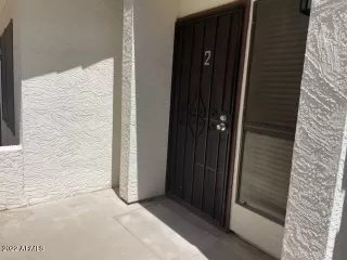 Photo #3: 6387989 Listing