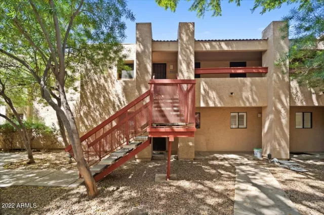 MLS: 6388025 Condo For Sale