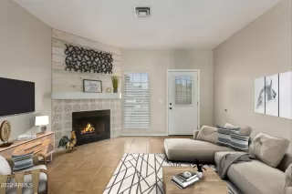 Photo #2: 6388191 Listing