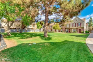 Photo #3: 6388191 Listing