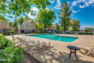 Photo #5: 6388191 Listing