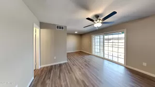 Photo #3: 6388286 Listing