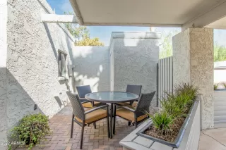 Photo #2: 6388352 Listing