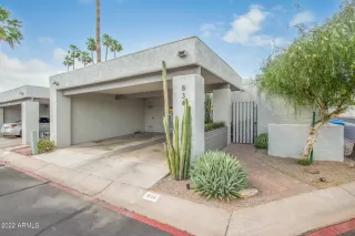 Photo #3: 6388352 Listing