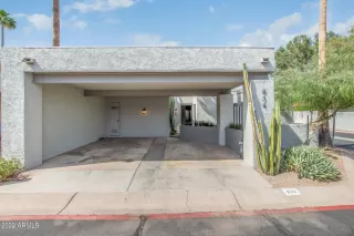 Photo #5: 6388352 Listing