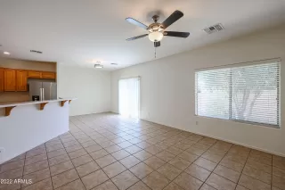 Photo #5: 6388370 Listing 