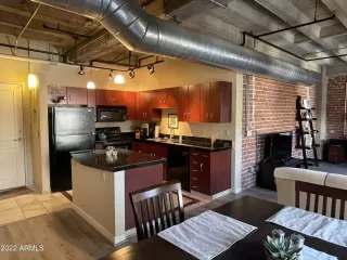 Photo #2: 6388468 Listing