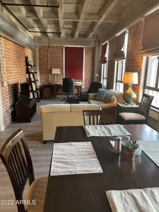 Photo #4: 6388468 Listing