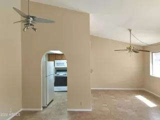 Photo #2: 6388605 Listing 