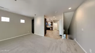 Photo #2: 6388846 Listing