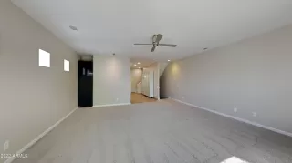 Photo #4: 6388846 Listing