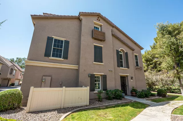 MLS: 6388909 Condo For Sale