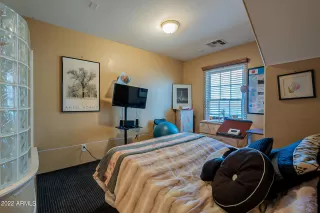 Photo #3: 6388909 Listing