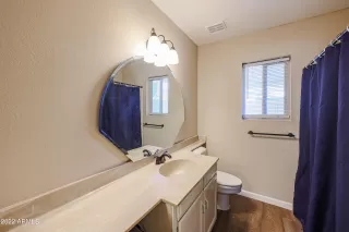 Photo #5: 6388944 Listing 
