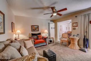 Photo #6: 6389011 Listing