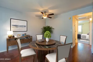 Photo #5: 6389113 Listing 