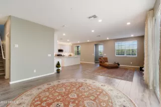 Photo #6: 6389195 Listing