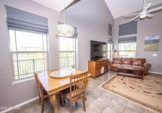 Photo #6: 6389312 Listing 