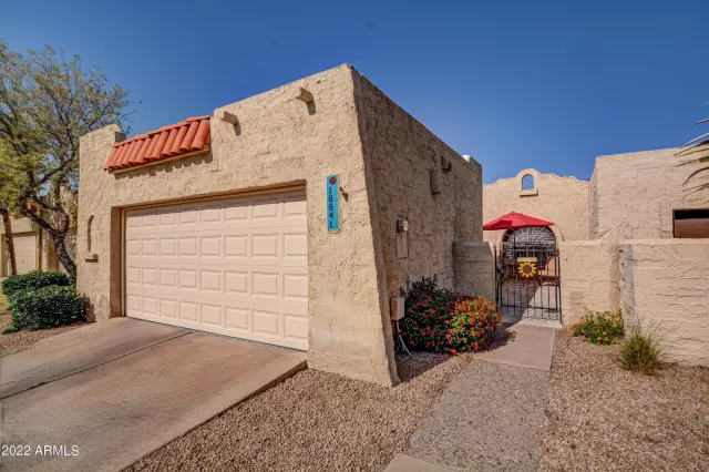 MLS: 6389411 Condo For Sale