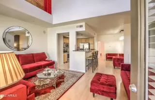 Photo #3: 6389532 Listing