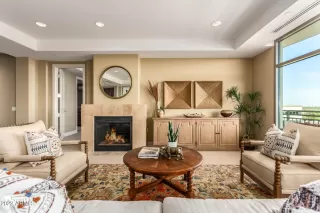 Photo #2: 6389583 Listing