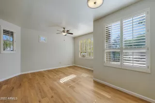 Photo #4: 6389806 Listing 