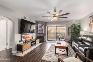 Photo #5: 6389913 Listing 