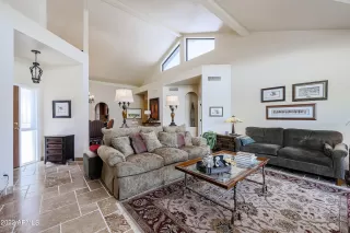 Photo #3: 6390090 Listing 