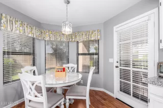 Photo #6: 6390127 Listing