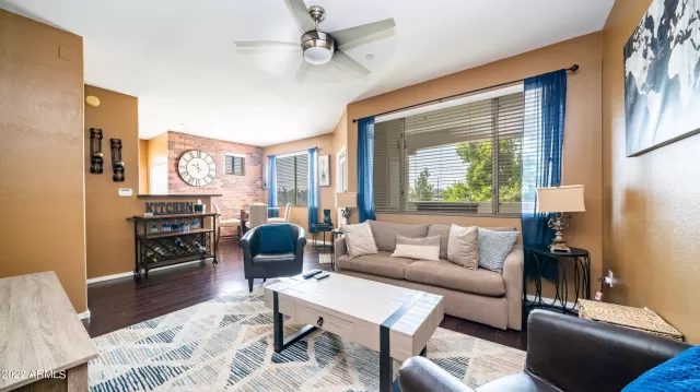 MLS: 6390190 Condo For Sale