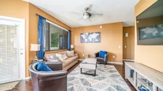 Photo #2: 6390190 Listing 