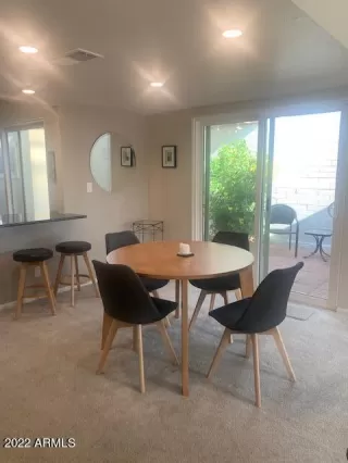 Photo #6: 6390466 Listing