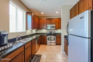 Photo #4: 6390568 Listing