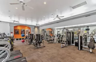 Photo #4: 6390583 Listing