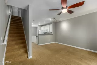 Photo #6: 6390583 Listing