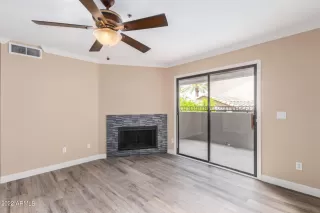 Photo #5: 6390881 Listing 