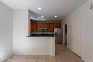 Photo #3: 6390990 Listing 