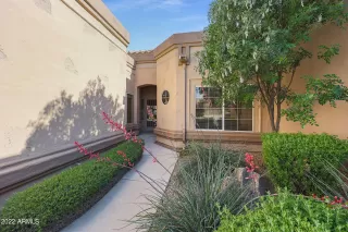 Photo #6: 6391017 Listing