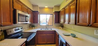 Photo #1: 6391038 Listing 