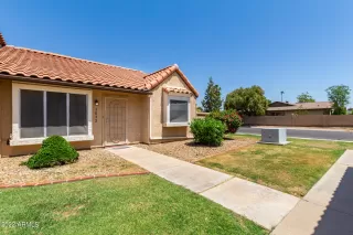 Photo #4: 6391073 Listing