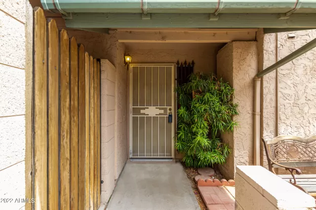 MLS: 6391122 Condo For Sale