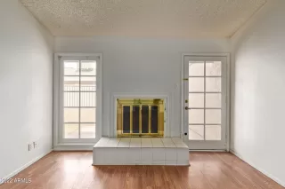 Photo #2: 6391122 Listing 