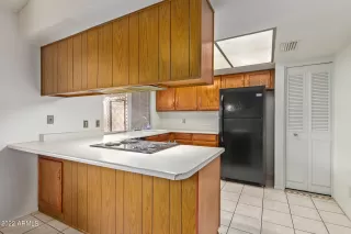 Photo #6: 6391122 Listing 