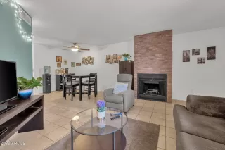 Photo #6: 6391236 Listing 
