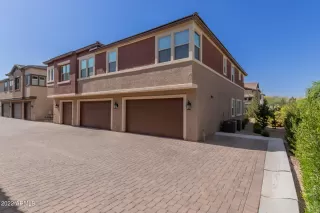 Photo #5: 6391248 Listing 