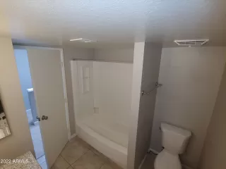 Photo #4: 6391268 Listing 