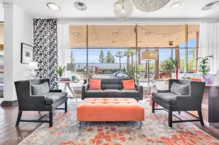 Photo #6: 6391352 Listing 