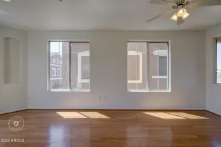 Photo #4: 6391426 Listing